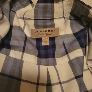Burberry authentic blouse